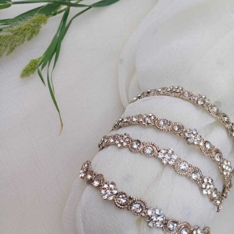 4 Pcs Bangle Set Premium jewelry Collection